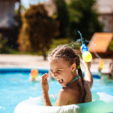 Piscinas: um convite para um banho de felicidade e saúde